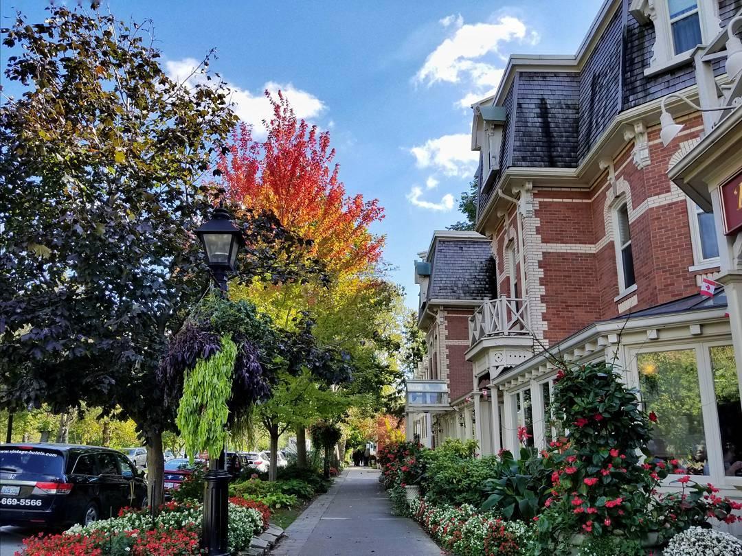Niagara-on-the-Lake cityscape and real estate market