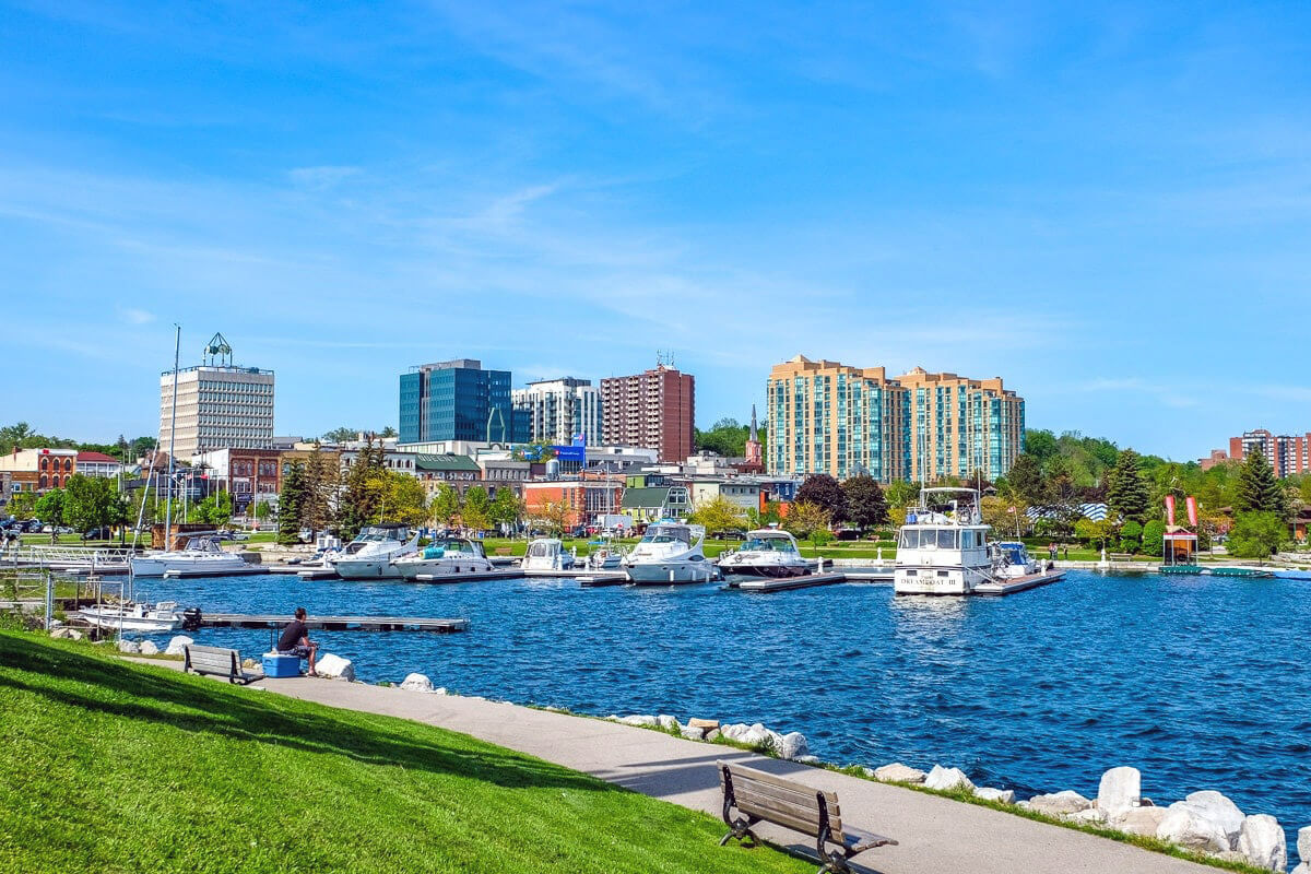 West Gwillimbury cityscape and real estate market